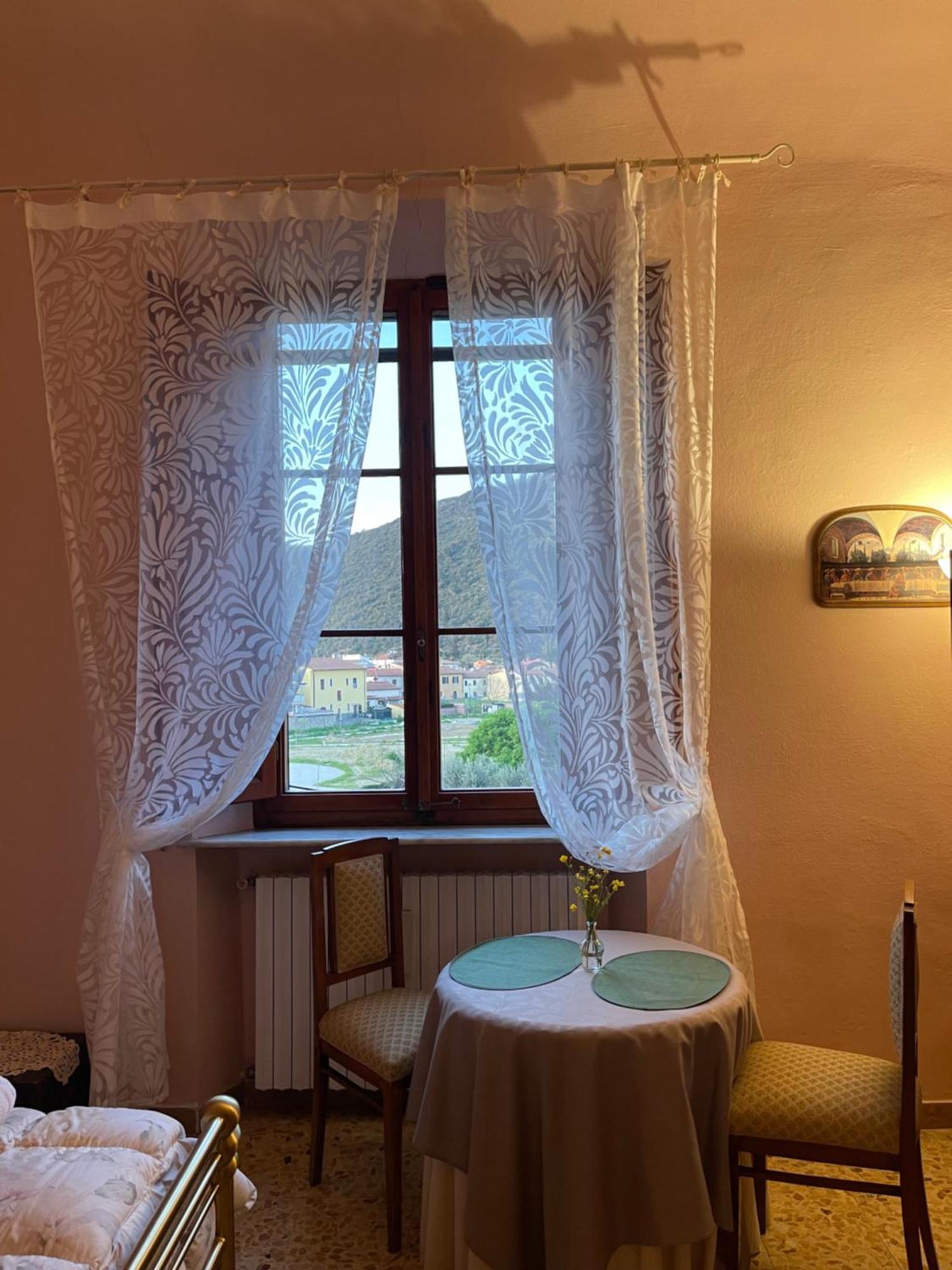 La Casa Sul Lungarno Uliveto Terme Exterior foto